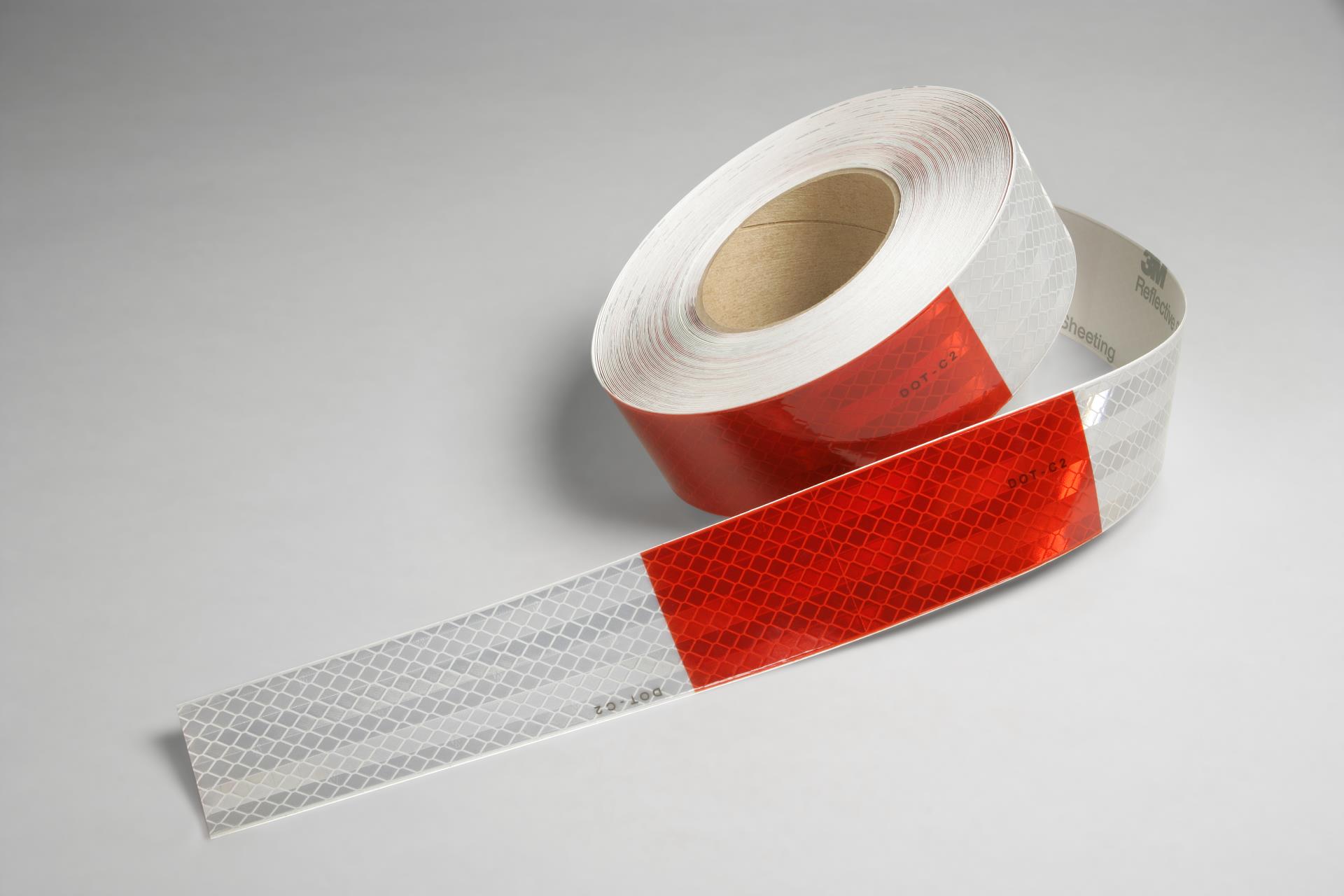 3M 3432 Engineer Grade Prismatic Reflective RED CONSPICUITY TAPE 1/2" x 50 yd 