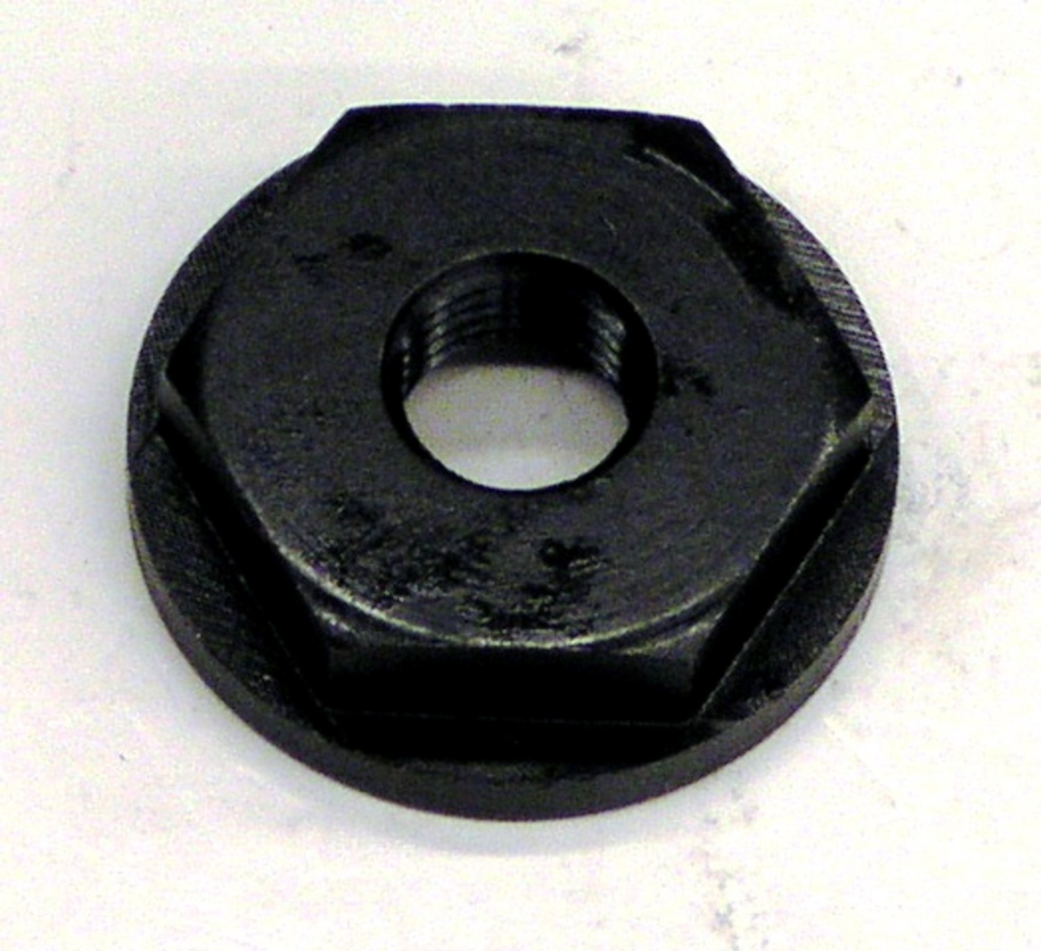 7010290613 - 3M Wheel Retainer 06585